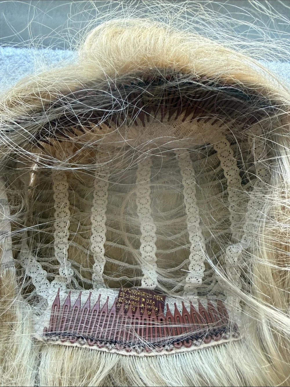 Long Blonde Women's Wig - Natural Light Blonde